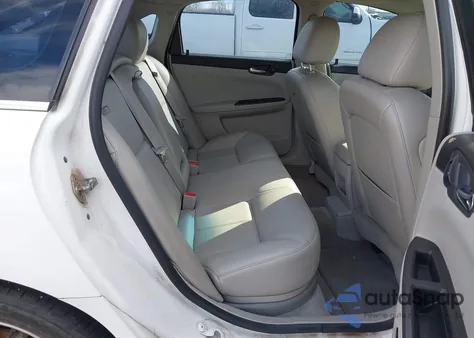 2014 Chevrolet Impala Limited Ltz z USA, uszkodzony, nr VIN 2G1WC5E35E1109334